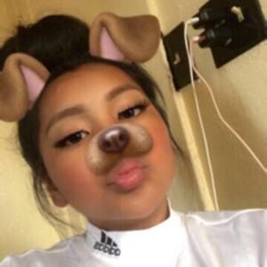 Meet your Posher, Tania